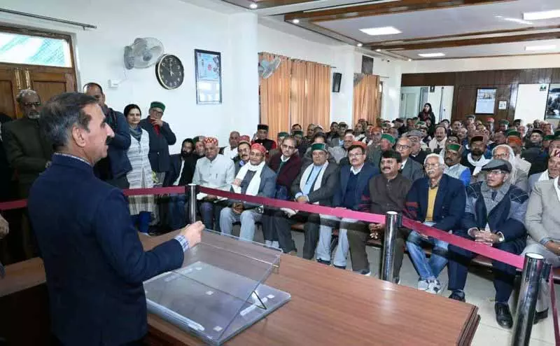 पेंशनर्स के पेंडिंग मेडिकल बिल एक महीने में क्लियर किए जाएंगे: Sukhwinder Sukhu पेंशनर्स के पेंडिंग मेडिकल बिल एक महीने में क्लियर किए जाएंगे: Sukhwinder Sukhu