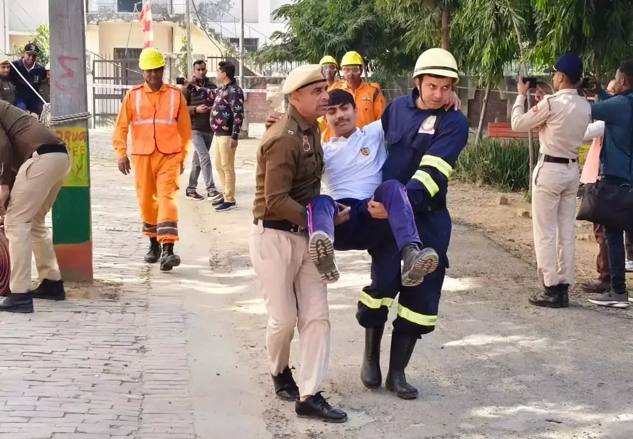 Jind: महाविद्यालय में आपदा प्रबंधन अभ्यास आयोजित Jind: महाविद्यालय में आपदा प्रबंधन अभ्यास आयोजित