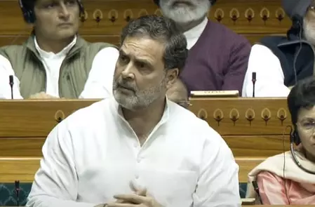 संघ सभी संस्थाओं पर कब्जा करना चाहता है, लोकसभा में आरएसएस पर राहुल गांधी का बड़ा हमला संघ सभी संस्थाओं पर कब्जा करना चाहता है, लोकसभा में आरएसएस पर राहुल गांधी का बड़ा हमला