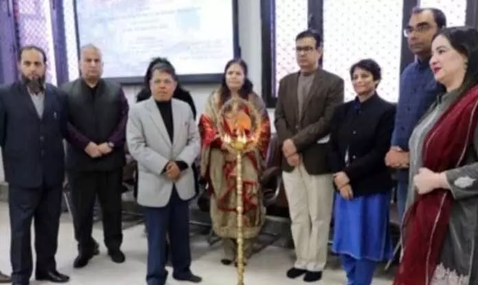 शांतमनु ने GCW परेड में आपदा प्रबंधन पर वर्कशॉप का उद्घाटन किया शांतमनु ने GCW परेड में आपदा प्रबंधन पर वर्कशॉप का उद्घाटन किया