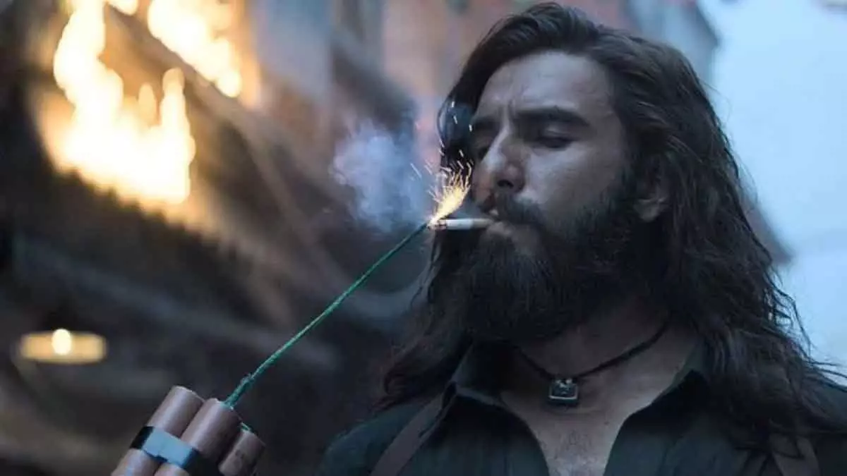 बजरंग बली की कृपा से बमफाड़ फिल्म ने Box Office पर मचाया धमाल बजरंग बली की कृपा से बमफाड़ फिल्म ने Box Office पर मचाया धमाल