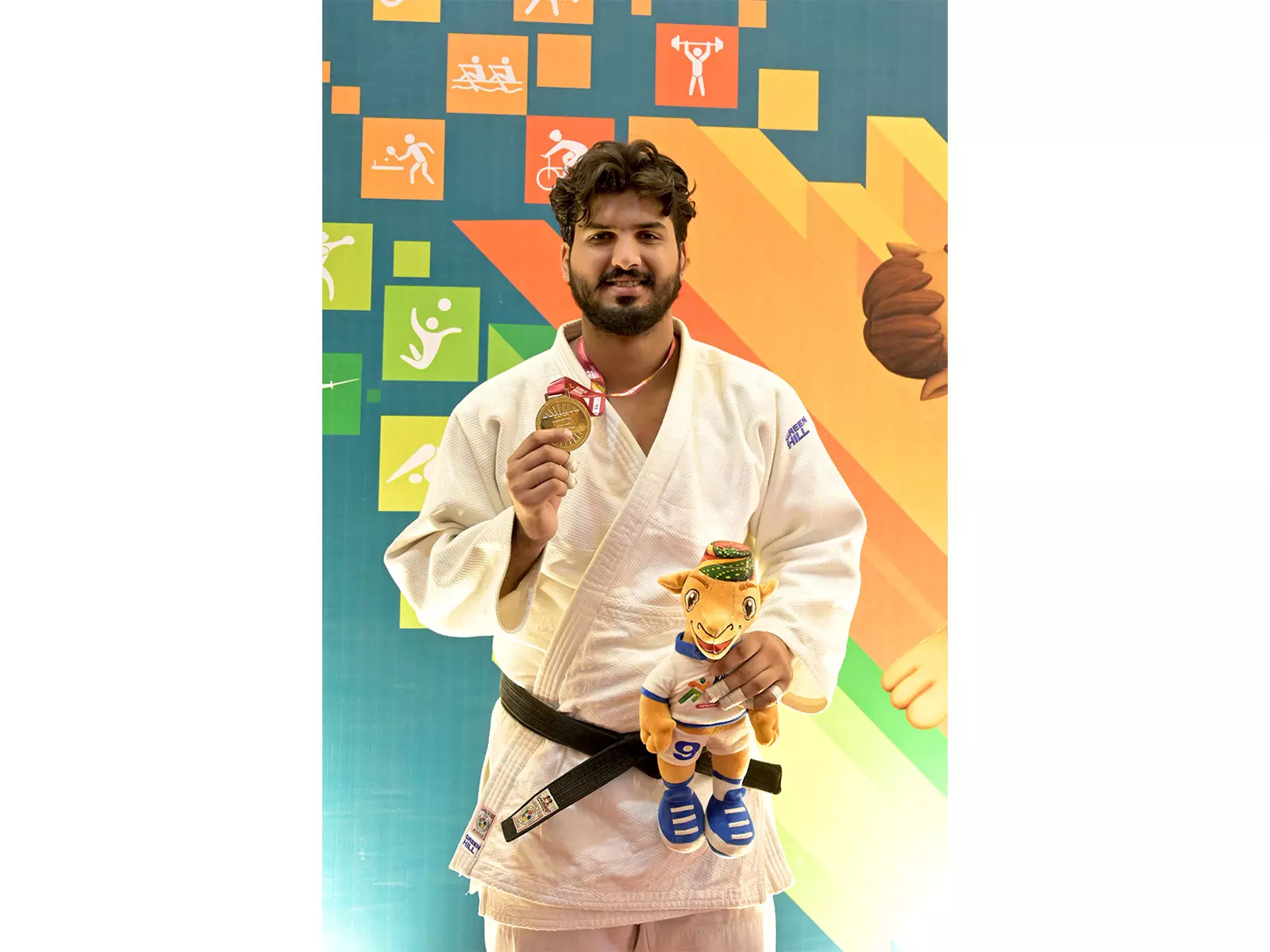 ऋतिक शर्मा की KIUG जीत से कॉमनवेल्थ 2026 का सपना मजबूत ऋतिक शर्मा की KIUG जीत से कॉमनवेल्थ 2026 का सपना मजबूत