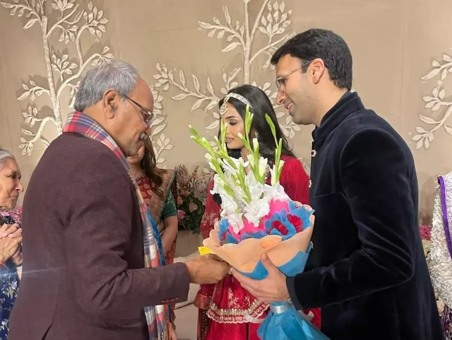 बृजमोहन अग्रवाल ने नवीन जिंदल परिवार के विवाह समारोह में हुए शामिल बृजमोहन अग्रवाल ने नवीन जिंदल परिवार के विवाह समारोह में हुए शामिल