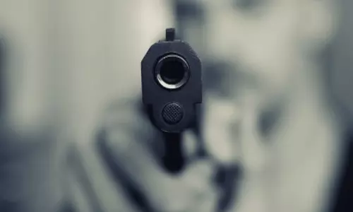 व्यवसायी से 14 लाख की लूट, बैंक से पैसा निकालकर जा रहा था रजिस्ट्री मार्केट व्यवसायी से 14 लाख की लूट, बैंक से पैसा निकालकर जा रहा था रजिस्ट्री मार्केट