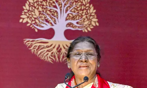 राष्ट्रपति द्रौपदी मुर्मू 11-12 दिसंबर को कर सकती हैं मणिपुर का दौरा राष्ट्रपति द्रौपदी मुर्मू 11-12 दिसंबर को कर सकती हैं मणिपुर का दौरा