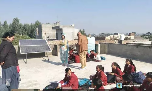 छापेमारी के बाद Hisar में अवैध रूप से चल रहे स्कूल को बंद कराया गया। छापेमारी के बाद Hisar में अवैध रूप से चल रहे स्कूल को बंद कराया गया।