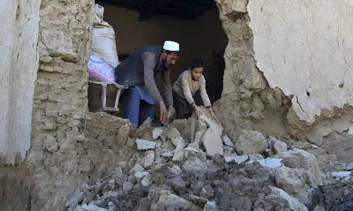 अफगानिस्तान में 4.3 तीव्रता का भूकंप आया अफगानिस्तान में 4.3 तीव्रता का भूकंप आया