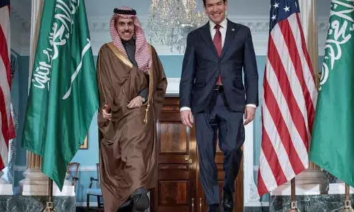 सऊदी विदेश मंत्री और US सेक्रेटरी रूबियो ने फोन पर क्षेत्रीय और अंतरराष्ट्रीय मुद्दों पर चर्चा की