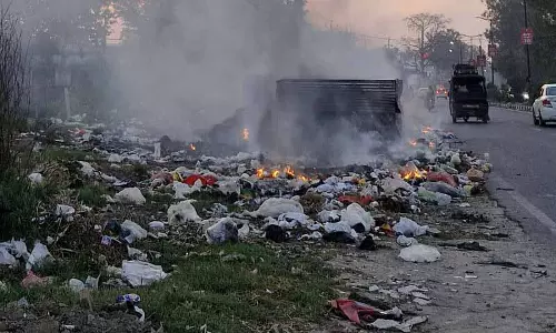 Punjab प्रदूषण बोर्ड ने कचरा जलाने पर सख्त कार्रवाई की चेतावनी दी है