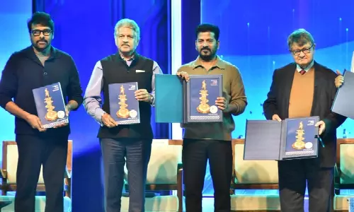 Telangana ने 3 ट्रिलियन डॉलर की अर्थव्यवस्था बनने के लिए विजन 2047 पेश किया Telangana ने 3 ट्रिलियन डॉलर की अर्थव्यवस्था बनने के लिए विजन 2047 पेश किया