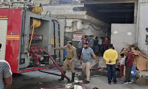 Ludhiana: पेपर मिल में भीषण आग लग गई