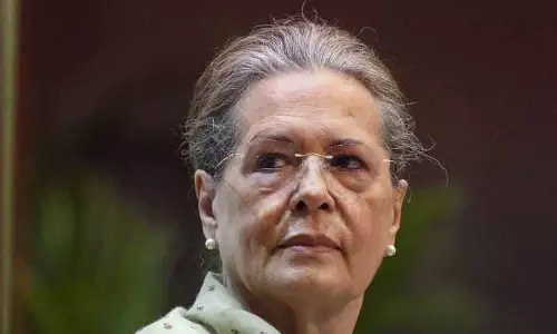 JAMMU: कांग्रेस ने सोनिया गांधी का जन्मदिन मनाया