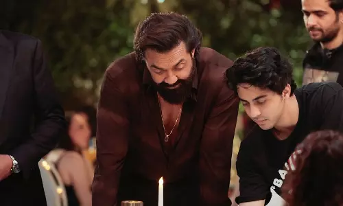Aryan Khan: फिल्म में माहौल और बातचीत पर नियंत्रण रखना मेरी मंशा थी Aryan Khan: फिल्म में माहौल और बातचीत पर नियंत्रण रखना मेरी मंशा थी
