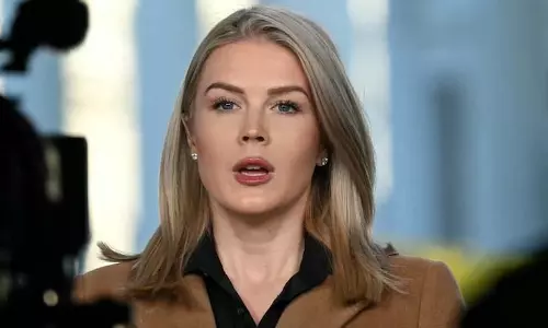 Press Secretary कैरोलिन लीविट पर ट्रंप की विवादास्पद टिप्पणियाँ