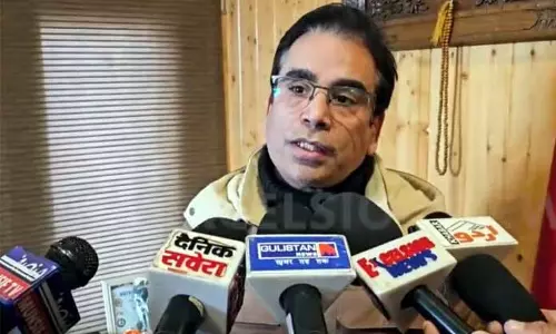 श्रीनगर स्मार्ट सिटी प्रोजेक्ट गलत तरीके से बनाया गया है: Sadiq श्रीनगर स्मार्ट सिटी प्रोजेक्ट गलत तरीके से बनाया गया है: Sadiq