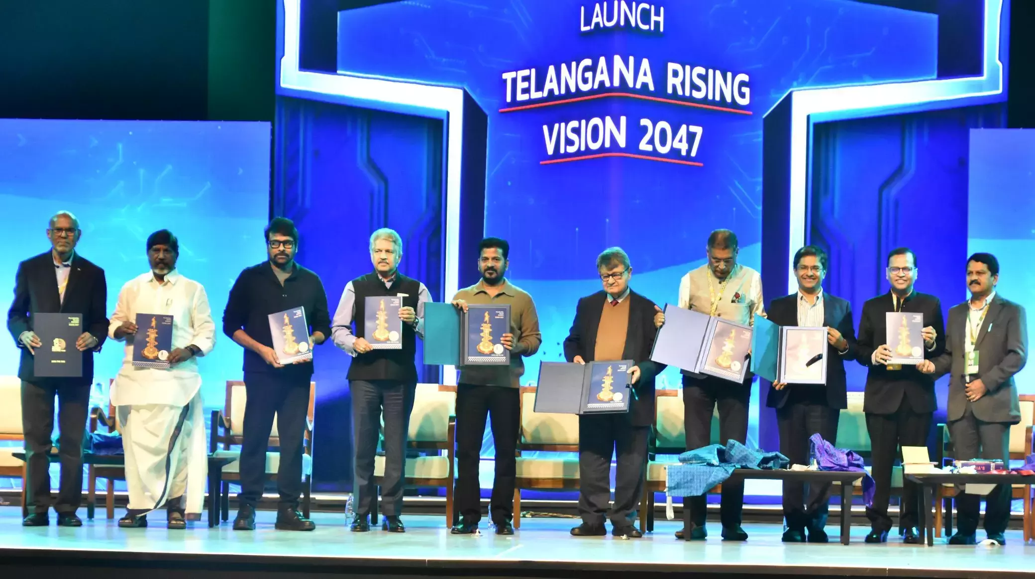 Telangana : अर्थशास्त्रियों विशेषज्ञों ने तेलंगाना राइजिंग 2047 विजन डॉक्यूमेंट की तारीफ़ की Telangana : अर्थशास्त्रियों विशेषज्ञों ने तेलंगाना राइजिंग 2047 विजन डॉक्यूमेंट की तारीफ़ की