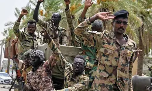 Sudan में सैन्य विमान क्रैश, सभी क्रू मेंबर की मौत Sudan में सैन्य विमान क्रैश, सभी क्रू मेंबर की मौत