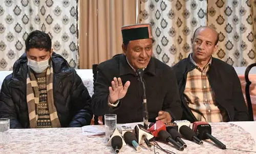 हिमाचल वन भूमि पर अवैध हेलीपैड की जांच करेगा: Revenue Minister हिमाचल वन भूमि पर अवैध हेलीपैड की जांच करेगा: Revenue Minister