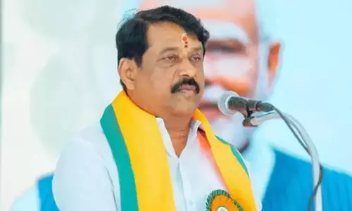 Tamil Nadu बीजेपी प्रमुख नैनार नागेंथ्रन ने डीएमके सरकार की आलोचना की Tamil Nadu बीजेपी प्रमुख नैनार नागेंथ्रन ने डीएमके सरकार की आलोचना की