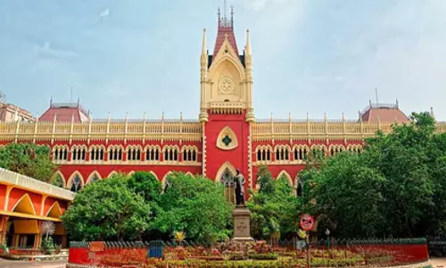 दक्षिणेश्वर काली मंदिर की याचिका पर कलकत्ता HC की नई बेंच सुनवाई करेगी दक्षिणेश्वर काली मंदिर की याचिका पर कलकत्ता HC की नई बेंच सुनवाई करेगी