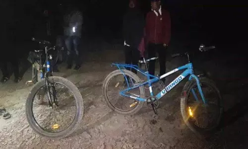 हनुमान धारा में तीन नाबालिग बच्चे लापता, SDRF और पुलिस ने रेस्क्यू अभियान जारी