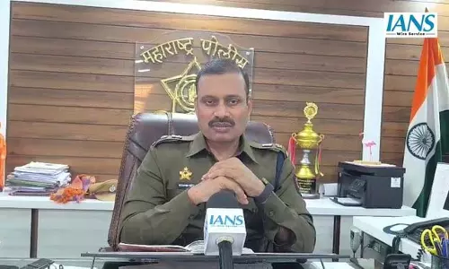 त्रिंबक तालुका में आदिवासी परिवार के 11 बच्चों में से तीन का दत्तक मामला त्रिंबक तालुका में आदिवासी परिवार के 11 बच्चों में से तीन का दत्तक मामला
