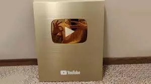 YouTube Golden Button: जानिए YouTube पर कितने सब्सक्राइबर्स होने पर मिलता है गोल्डन बटन YouTube Golden Button: जानिए YouTube पर कितने सब्सक्राइबर्स होने पर मिलता है गोल्डन बटन