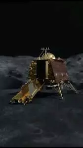 Chandrayaan-3: चांद के साउथ पोल पर खोज निकाली बिजली, वैज्ञानिक दंग Chandrayaan-3: चांद के साउथ पोल पर खोज निकाली बिजली, वैज्ञानिक दंग