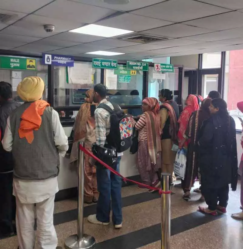 डॉक्टरों की हड़ताल: Ambala और Kurukshetra में स्वास्थ्य सेवाएं जारी डॉक्टरों की हड़ताल: Ambala और Kurukshetra में स्वास्थ्य सेवाएं जारी