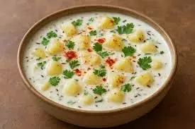 Aloo Raita Recipe: हर डिश के साथ लगेगा स्वादिष्ट, ऐसे बनाएं आलू रायता, Aloo Raita Recipe: हर डिश के साथ लगेगा स्वादिष्ट, ऐसे बनाएं आलू रायता,
