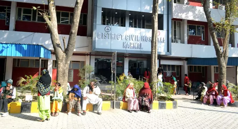 Haryana : दूसरे दिन डॉक्टरों की हड़ताल तेज़ हुई लेकिन ज़रूरी सेवाएं चालू रहीं Haryana : दूसरे दिन डॉक्टरों की हड़ताल तेज़ हुई लेकिन ज़रूरी सेवाएं चालू रहीं