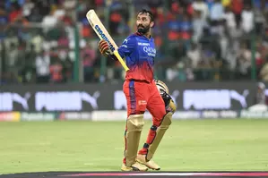 Dinesh Karthik बने द हंड्रेड में लंदन स्पिरिट मेन के नए मेंटर और बैटिंग कोच Dinesh Karthik बने द हंड्रेड में लंदन स्पिरिट मेन के नए मेंटर और बैटिंग कोच