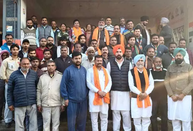 कांग्रेस ने साहनेवाल में चुनाव प्रचार तेज़ किया, AAP सरकार पर अधूरे वादों को लेकर निशाना साधा कांग्रेस ने साहनेवाल में चुनाव प्रचार तेज़ किया, AAP सरकार पर अधूरे वादों को लेकर निशाना साधा