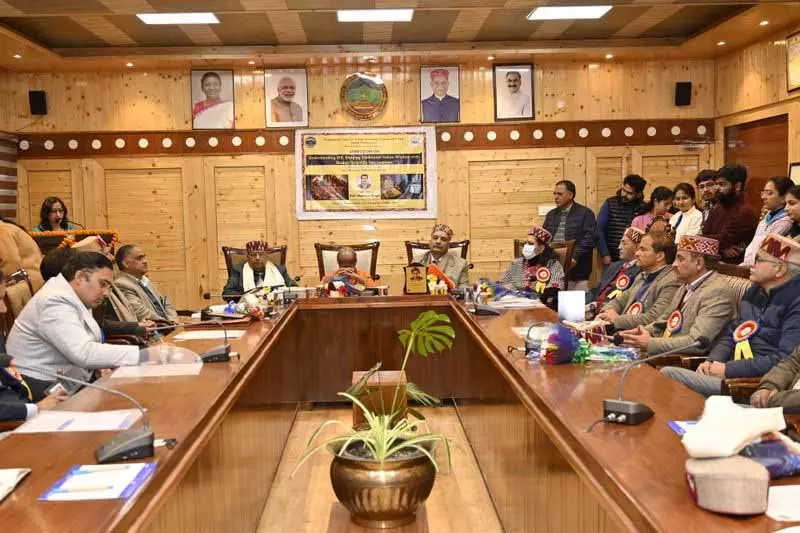 भारतीय पारंपरिक ज्ञान को नए वैज्ञानिक प्रतिमानों से जोड़ने वाले शोध करें: HPU VC भारतीय पारंपरिक ज्ञान को नए वैज्ञानिक प्रतिमानों से जोड़ने वाले शोध करें: HPU VC