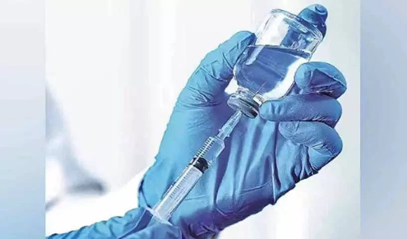 Hyderabad में वैक्सीन संकट, वयस्कों में कम वैक्सीनेशन से बुजुर्गों की जान को खतरा Hyderabad में वैक्सीन संकट, वयस्कों में कम वैक्सीनेशन से बुजुर्गों की जान को खतरा