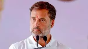 Pralhad Joshi: संसद सत्र के दौरान राहुल गांधी ज़्यादातर विदेश दौरों पर रहते हैं Pralhad Joshi: संसद सत्र के दौरान राहुल गांधी ज़्यादातर विदेश दौरों पर रहते हैं