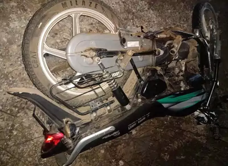 NH 130 पर बाइक सवार की अज्ञात वाहन से टक्कर, मोरगा निवासी की मौत NH 130 पर बाइक सवार की अज्ञात वाहन से टक्कर, मोरगा निवासी की मौत