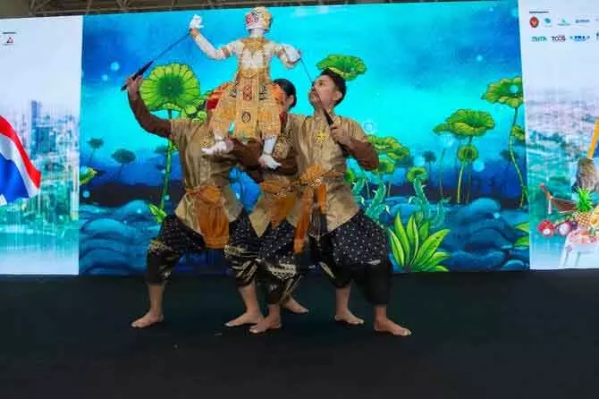 सऊदी में Thailand मेगा फेयर: आर्थिक साझेदारी और सांस्कृतिक आदान-प्रदान की झलक सऊदी में Thailand मेगा फेयर: आर्थिक साझेदारी और सांस्कृतिक आदान-प्रदान की झलक
