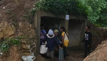 कंबोडिया-थाईलैंड सीमा संघर्ष: 9 कंबोडियाई नागरिकों की मौत कंबोडिया-थाईलैंड सीमा संघर्ष: 9 कंबोडियाई नागरिकों की मौत