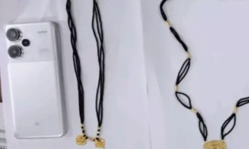 ट्रेन में सक्रिय चोर पकड़ाए, महासमुंद-रायपुर के बीच वारदात को देते थे अंजाम ट्रेन में सक्रिय चोर पकड़ाए, महासमुंद-रायपुर के बीच वारदात को देते थे अंजाम