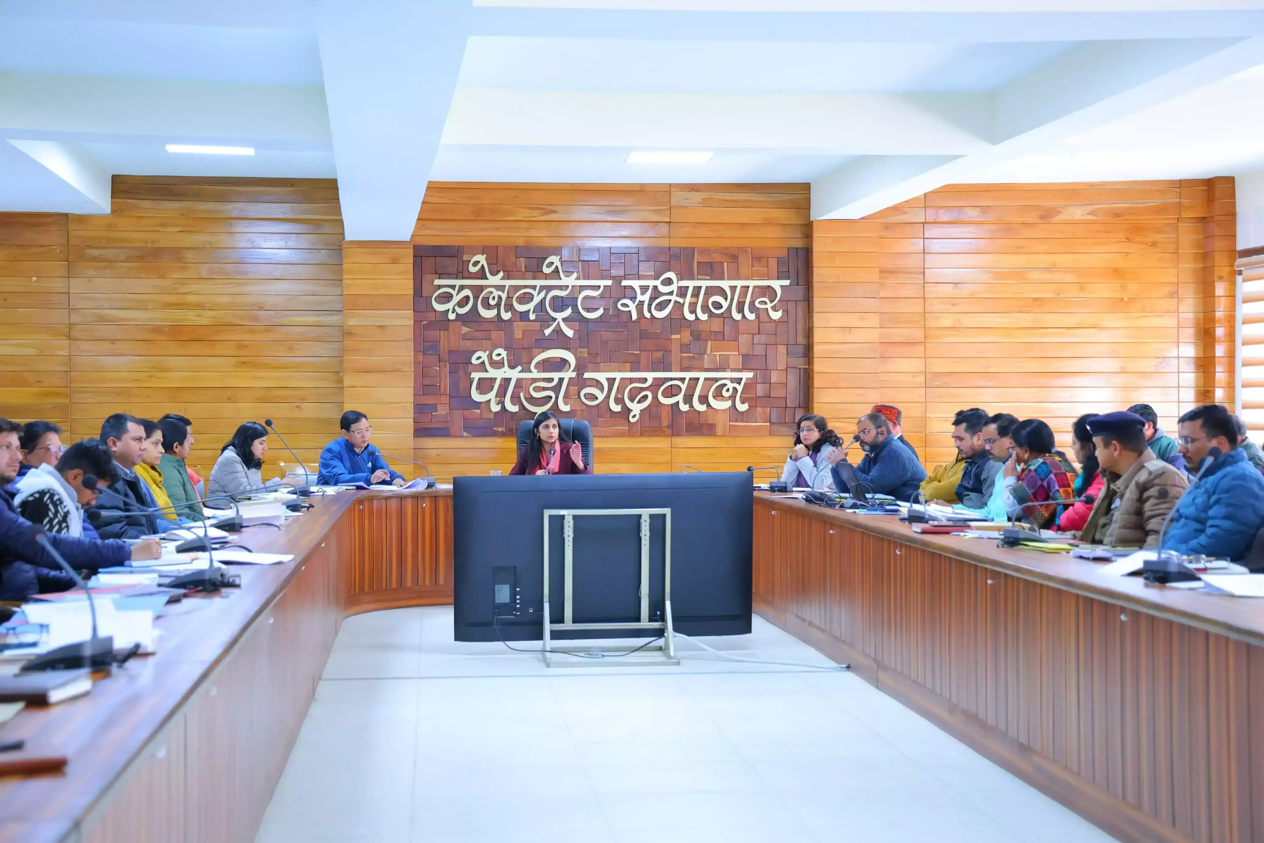 Pauri Garhwal: अतिक्रमण रोकने जिलाधिकारी ने दी कड़ी चेतावनी Pauri Garhwal: अतिक्रमण रोकने जिलाधिकारी ने दी कड़ी चेतावनी