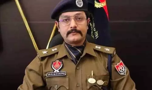 ऑडियो क्लिप विवाद में फंसे Patiala SSP वरुण शर्मा छुट्टी पर चले गए हैं ऑडियो क्लिप विवाद में फंसे Patiala SSP वरुण शर्मा छुट्टी पर चले गए हैं