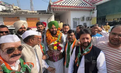 Karnal : अमृतसर के सांसद ने पार्टी कार्यकर्ताओं से बड़ी संख्या में दिल्ली रैली में शामिल होने का आग्रह Karnal : अमृतसर के सांसद ने पार्टी कार्यकर्ताओं से बड़ी संख्या में दिल्ली रैली में शामिल होने का आग्रह