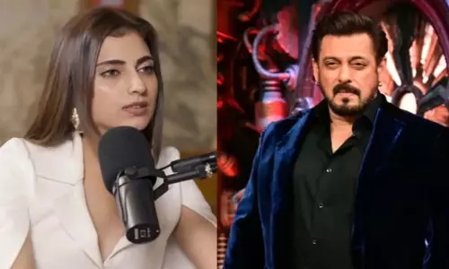 सलमान खान की डांट के बाद फरहाना भट्ट Bigg Boss 19 छोड़ना चाहती थीं सलमान खान की डांट के बाद फरहाना भट्ट Bigg Boss 19 छोड़ना चाहती थीं