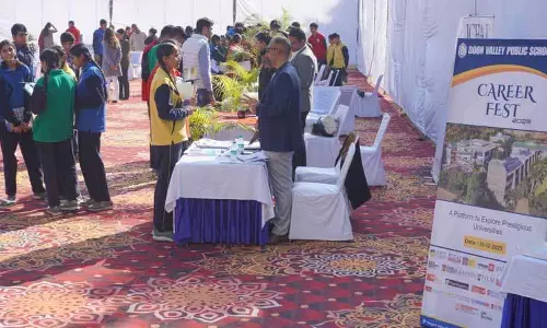 Nalagarh में करियर फेस्ट में 20 यूनिवर्सिटी ने हिस्सा लिया