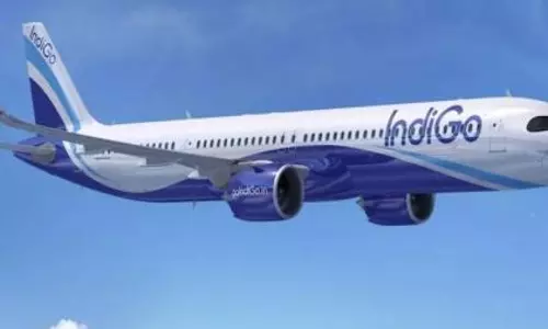 IndiGo ने प्रभावित यात्रियों के लिए 10,000 रुपये का ट्रैवल वाउचर घोषित IndiGo ने प्रभावित यात्रियों के लिए 10,000 रुपये का ट्रैवल वाउचर घोषित