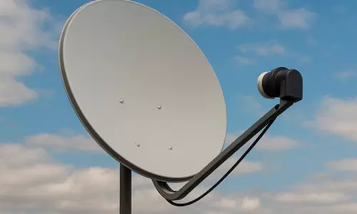 DTH सेक्टर: इस साल रेवेन्यू में गिरावट सीमित, सिर्फ 3-4% अनुमानित