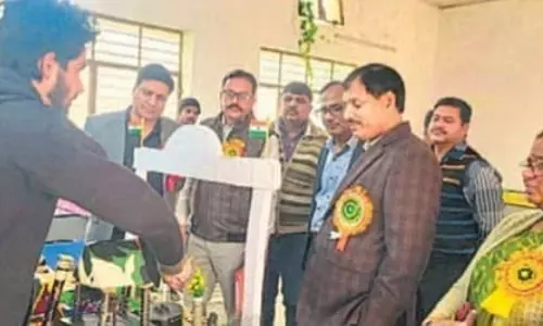 Bareilly: बाल वैज्ञानिक प्रदर्शनी में छात्रों ने विज्ञान के मॉडल प्रदर्शित किए Bareilly: बाल वैज्ञानिक प्रदर्शनी में छात्रों ने विज्ञान के मॉडल प्रदर्शित किए