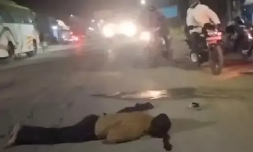 बस ने मारी ठोकर, जगदलपुर में 2 युवकों की मौत