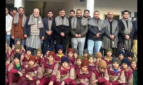 RAJOURI: विबोध ने आदिवासी कल्याण के प्रति मोदी सरकार की प्रतिबद्धता की पुष्टि की RAJOURI: विबोध ने आदिवासी कल्याण के प्रति मोदी सरकार की प्रतिबद्धता की पुष्टि की